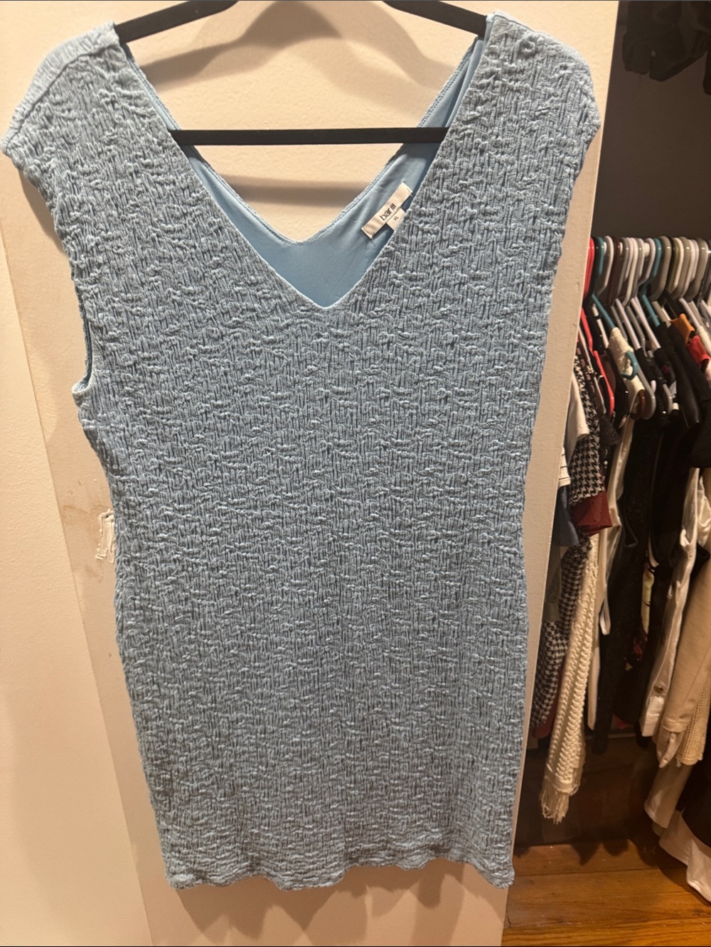 Bar III Light Blue Textured V-Neck Sleeveless Dress size Xl
New with tags